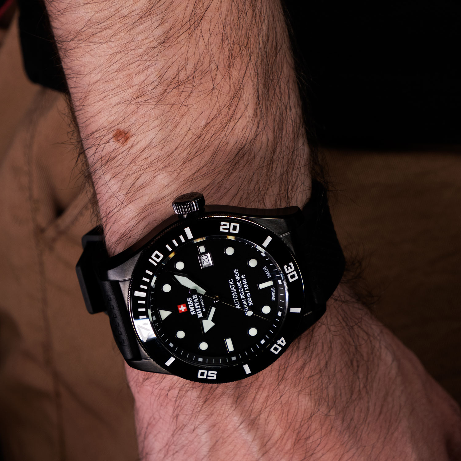 Swiss Military SMA34075.05
